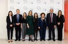 Δήμητρα Πετρίδη, Alex Davison, Ιωάννα Κεκλίκογλου, Ελένη Βεργαδή, Μαρούλα Κόκοτου, Αικατερίνη Τζιτζικώστα, Τριαντάφυλλος Αλμπάνης, Νίκη Λυμπεράκη