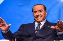 Σίλβιο Μπερλουσκόνι: Στην εντατική με καρδιολογικό πρόβλημα