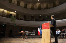 Διαδηλωτές διέκοψαν ομιλία του Μακρόν στην Ολλανδία