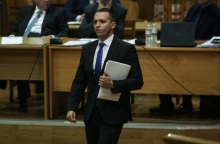 Ηλίας Κασιδιάρης: Στις 20 Απριλίου απολογείται στο Πειθαρχικό Συμβούλιο για το κινητό