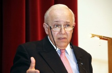 Πέθανε ο σερ Βασίλειος Μαρκεζίνης