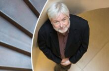 Τζόναθαν Κόου - Μπόρνβιλ, Το Διαιρεμένο Βασίλειο: Βιβλιοκριτική του μυθιστορήματος που κυκλοφορεί από τις εκδόσεις Πόλις.