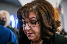 Δολοφονία Καραϊβάζ: H σύζυγός του, Στάθα Αλεξανδροπούλου 