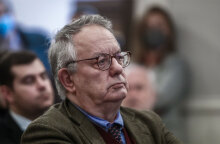 Νίκος Αλιβιζάτος