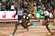 H Tόρι Μπάουι τερμάτισε πρώτη στην σκυταλοδρομία 4χ100 στο Παγκόσμιο Πρωτάθλημα Στίβου του 2017