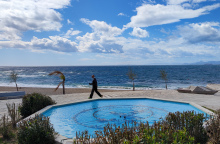 Ήλιος με σύννεφα στον Φλοίσβο