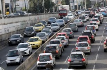 Πολύ αυξημένη κίνηση σε Κηφισό, έξοδο Λεωφόρου Αθηνών και Σχιστού