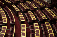 Εκλογές 2023 – Exit poll: Η πρώτη εκτίμηση εδρών και τα σενάρια συνεργασιών