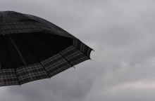 Με διάσπαρτες μπόρες και συννεφιές ο καιρός την Πέμπτη (23.11) 