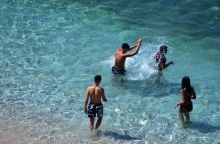 Εικόνες από παραλία στην Αργολίδα