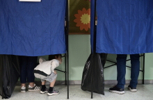 Δημοσκόπηση ALCO: Σταθερά πρώτη η ΝΔ  – Μάχη ΠΑΣΟΚ και Πλεύσης για την δεύτερη θέση