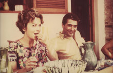 Δεκαετία '70, το ζεύγος Ζουμπουλάκη σε χαλαρές στιγμές