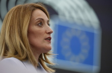 «Το σεξ χωρίς συναίνεση είναι βιασμός» ζητά από τους «27» η ΕΕ