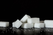 Ασπαρτάμη: Ο ΠΟΥ αναμένεται να τη χαρακτηρίσει «πιθανόν καρκινογόνα»