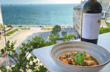 Ορίζοντες: Δοκιμάσαμε το μενού στο roof garden του Electra Palace στη Θεσσαλονίκη, από τον σεφ Γιώργος Βαγιωνάς και τον food and beverage manager Νίκο Σπαχή.