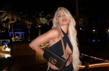 Ιωάννα Τούνη: Όσοι «ανάβουν» με μία μαμά που θηλάζει να ζητήσουν βοήθεια