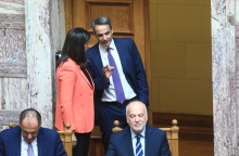 Ψήφος των αποδήμων: Τη Δευτέρα σε δημόσια διαβούλευση 