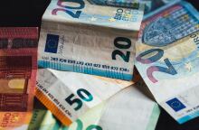 Χρήματα, ευρώ, μετρητά