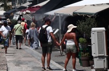 Καιρός αύριο: Ζέστη και μποφόρ την Τρίτη