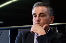 Τσακαλώτος: «Ναι» σε debate υποψηφίων, «όχι» στο να ψηφίσουν φίλοι του ΣΥΡΙΖΑ