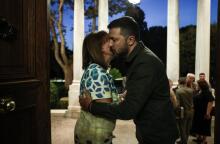 Συνάντηση του Βολοντίμιρ Ζελένσκι με την Κατερίνα Σακελλαροπούλου