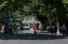 Έρευνα Aboutpeople: Τι πιστεύουν οι Έλληνες για τις νέες ταυτότητες