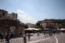 Καιρός σήμερα: Αίθριος με τοπικές νεφώσεις την Τετάρτη