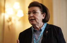 Λίνα Μενδώνη: Τεράστια η ιστορική και αρχαιολογική αξία του Ανακτόρου του Φιλίππου Β΄