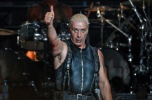 Ο τραγουδιστής των Rammstein, Τιλ Λίντεμαν