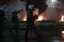 Επεισόδια στην Πολυτεχνειούπολη - Τραυματίστηκαν δύο αστυνομικοί