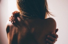 Γρεβενά: Στο νοσοκομείο 45χρονη μετά από άγριο ξυλοδαρμό από τον σύζυγό της