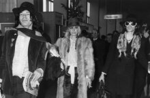 Η Ανίτα Πάλενμπεργκ με τους Μίκ Τζάγκερ και Κίθ Ρίτσαρντς 