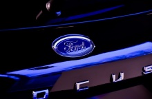 Ford: Σε απεργία οι εργαζόμενοι της αυτοκινητοβιομηχανίας
