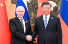 Ο Σι Τζινπίνγκ συναντήθηκε με τον Βλαντιμίρ Πούτιν στο Πεκίνο