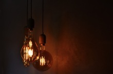 Νυχτερινό Ρεύμα: Σε ισχύ σε λίγες μέρες το νυχτερινό ωράριο