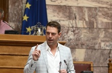  Στέφανος Κασσελάκης: Ζητά εξηγήσεις για το χτύπημα της Μονή στη Γάζα