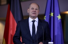 Αλλάζει κατεύθυνση η Γερμανία στο μεταναστευτικό - Μειώνονται τα επιδόματα και αυξάνονται οι έλεγχοι στα σύνορα