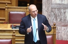 Γ. Οικονόμου: «Μηδενική ανοχή για την βία στα γήπεδα»