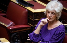 Σία Αναγνωστοπούλου: «Σήμερα είναι μια μέρα πένθους και ελπίδας»