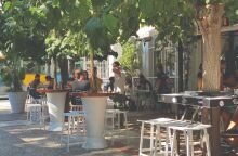 LOT51 Ο πιο δημοφιλής all day προορισμός στα Ιλίσια 