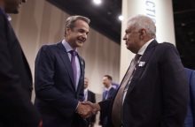 O Κυριάκος Μητσοτάκης στο Ντουμπάι για την 28η Διάσκεψη του ΟΗΕ για την Κλιματική Αλλαγή (COP28) © ΔΗΜΗΤΡΗΣ ΠΑΠΑΜΗΤΣΟΣ/ΓΡΑΦΕΙΟ ΤΥΠΟΥ ΠΡΩΘΥΠΟΥΡΓΟΥ/ΑΠΕ-ΜΠΕ