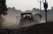 Ισραήλ: Ηθοποιός ερωτικών ταινιών ζήτησε να μπει το όνομα του σε οβίδα που προορίζονταν για την Χαμάς