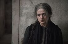 Σκηνή από την ταινία η «Φόνισσα» με την Καρυοφυλλιά Καραμπέτη 