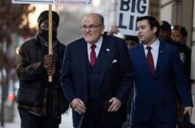 Τζουλιάνι: Δηλώνει χρεοκοπία λόγω Τραμπ