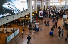 Μεθυσμένος ταξιδιώτης οδηγεί γκολφ καρτ μέσα σε αεροδρόμιο των ΗΠΑ