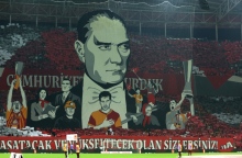 Γαλατάσαραϊ – Φενέρμπαχτσε: Αναβλήθηκε το τουρκικό Super Cup εξαιτίας του Κεμάλ Άκυρο από την Σαουδική Αραβία λόγω απαγορευμένων συμβόλων