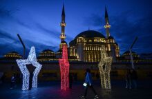 Τoυρκία: «Επιτρέπεται» να γιορτάζεται η Πρωτοχρονιά;