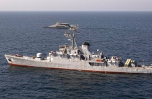 Ιρανικό πολεμικό πλοίο εισήλθε στην Ερυθρά Θάλασσα εν μέσω έντασης με τους Χούθι Ναυτιλιακές εταιρείες αλλάζουν τα δρομολόγια των πλοίων τους για λόγους ασφαλείας