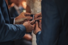 Ανοίγει τον διάλογο για τα ομόφυλα ζευγάρια ο Πρωθυπουργός 