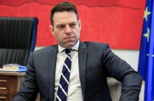 Κασσελάκης: Ο ΣΥΡΙΖΑ θα ψηφίσει το ν/σ για τα ομόφυλα ζευγάρια με κομματική πειθαρχία - Δάνεισα στο κόμμα 230.000 ευρώ